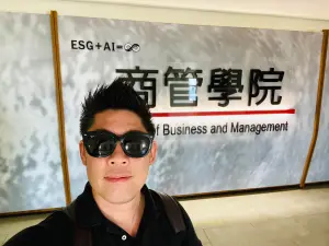 以馬內利名師認：兒子撒嬌太gay！誇張「暴力行徑」曝光被罵爆
