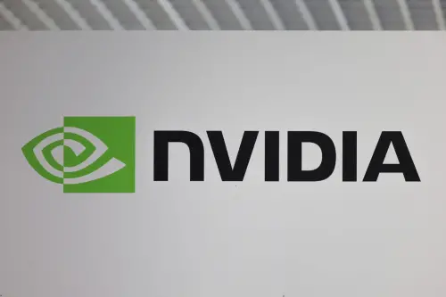 ▲輝達（Nvidia）最新業績財報表現強勁，不只帶動自身股價漲逾16%，還連帶影響美股勁升。（圖／美聯社／達志影像）