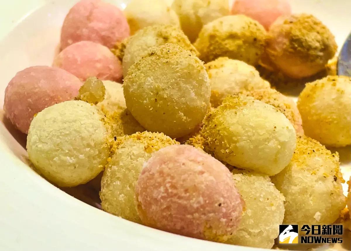 ▲紅白小湯圓吃法百百種，但也是甜點中的熱量隱藏魔王，不小心就會熱量超標。（圖／記者林志怡攝，2024.02.23）
