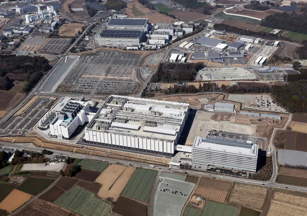 ▲台積電將於明（24）日舉行熊本廠開幕典禮，對此，《經濟學人》認為台積電在日本設廠的進度與在美國設廠形成鮮明對比，並分析3原因稱台積電日本廠比美國廠幸運。（圖／美聯社／達志影像）