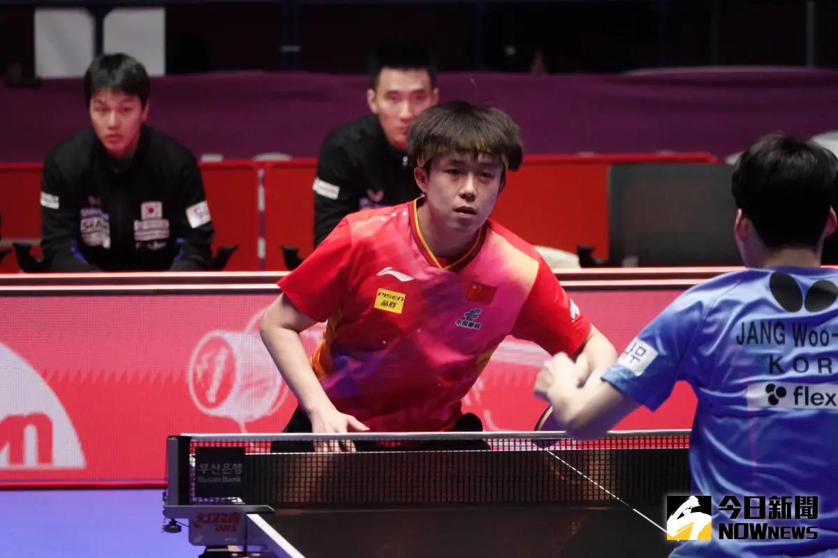 ▲22日上午王楚欽發表仁川冠軍賽退賽聲明，引起一些球迷討論，認為可能是想保送樊振東。（圖／特派記者陳云茹攝）