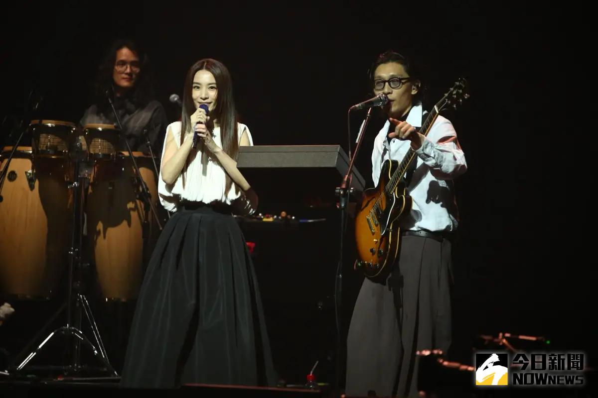 ▲田馥甄（左）擔任deca joins的演唱會嘉賓，可以算是追星成功。（圖／記者吳雨婕攝）