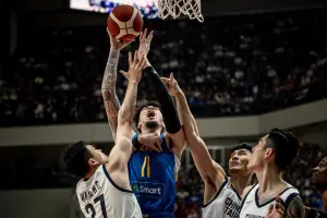▲中華男籃對上菲律賓一戰，慘遭對方長人打爆。（圖／取自FIBA官網）