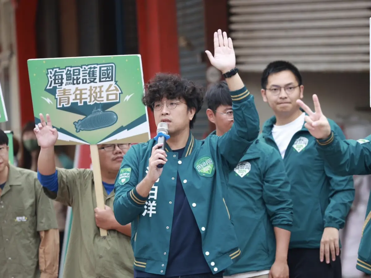 ▲對於海委會主委管碧玲遭造假對話截圖一事，沈伯洋認為是低階造假手法，企圖升高特定情緒。（圖／翻攝自沈伯洋臉書）