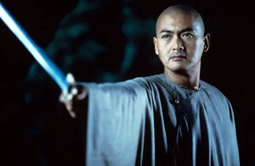 周潤發7歲前不知道自己本名！太窮住農村被叫細狗　長大豪捐220億
