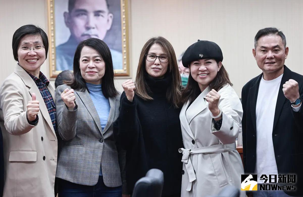 ▲內政委員會兩席召委由無黨籍高金素梅（中）和民進黨吳琪銘當選。（圖／記者政勳攝 , 2024.02.29）