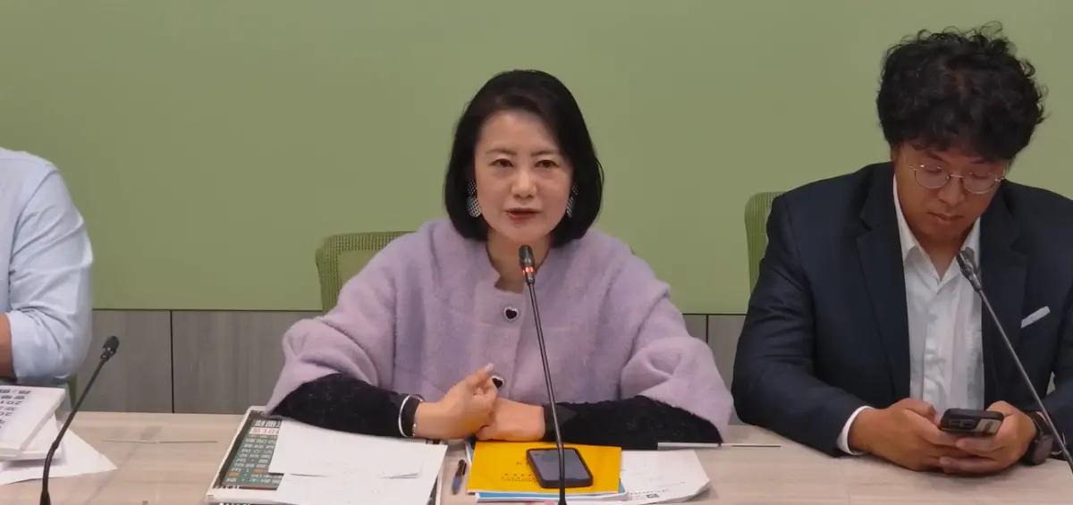 ▲民進黨團今舉行輿情記者會。（圖／民進黨團提供）