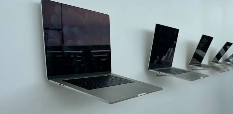 ▲外媒近日指出，蘋果計劃將在今（2024）年3月舉辦春季特別活動，會中將升級推出搭載M3晶片的新款MacBook Air筆記型電腦。（圖／擷取自9to5Mac）