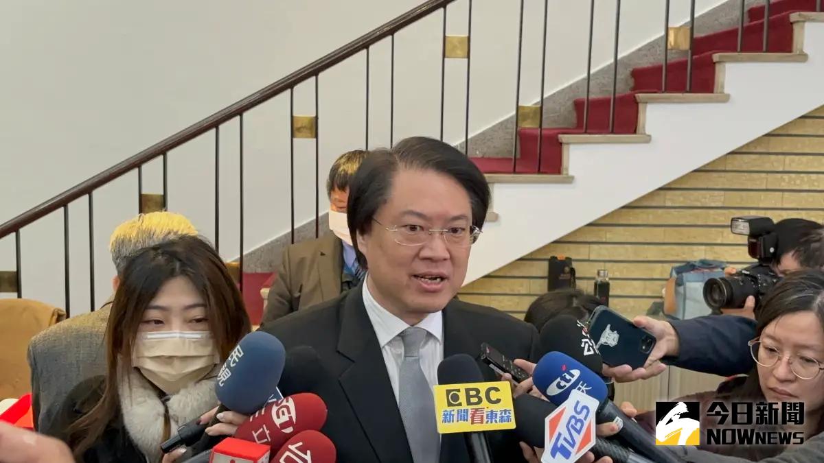 ▲基隆市長謝國樑不滿被控拉K要提告，內政部長林右昌反嗆，「聽不懂我講的話。」（圖／記者呂炯昌攝，2024.03,01）