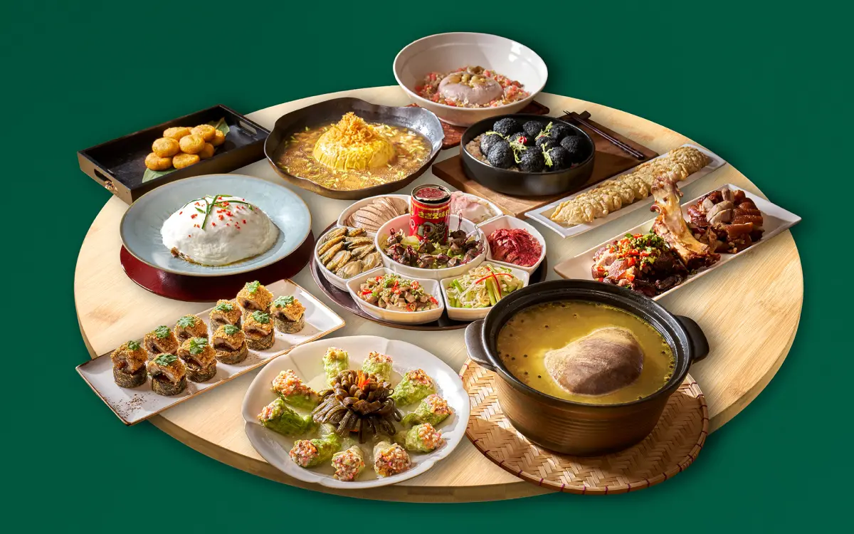 ▲台北福華大飯店經典台菜餐廳「蓬萊邨」推出主廚精選「手路菜」全新菜單，復刻多樣現已相當少見的辦桌菜和酒家菜，3月1日起供應至5月31日止，10人份桌菜套餐18,800元起。（圖／台北福華提供）