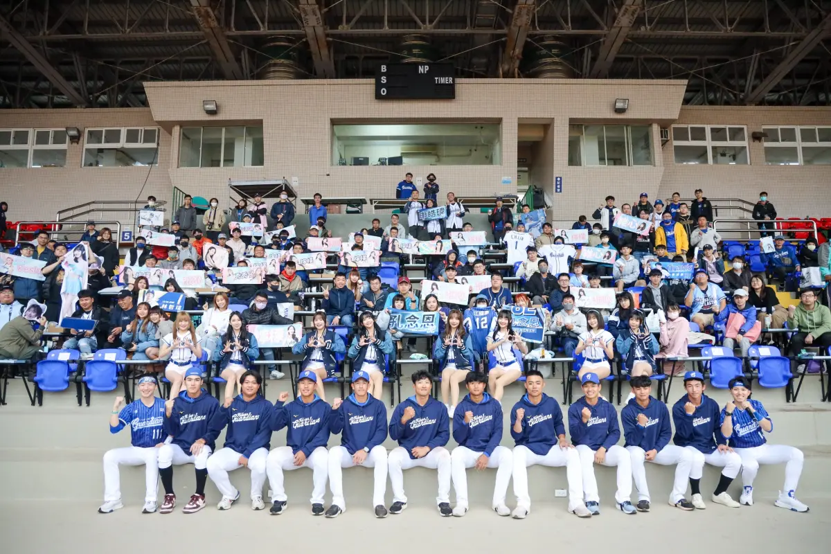 ▲ 陳金鋒領軍吸引2000名球迷到場支持，富邦悍將4:0贏球。（圖／富邦悍將提供）