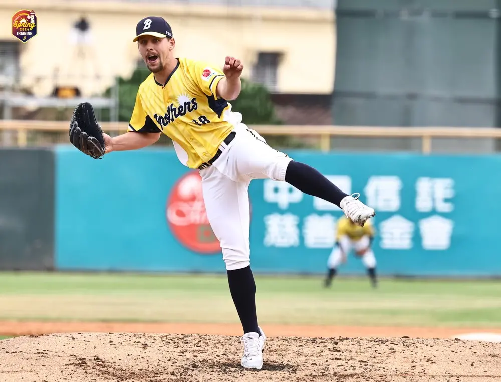 ▲讀賣巨人交流賽將上演「國家隊等級」強投戶鄉翔征，和兄弟頂級洋投克迪的對決。（圖／中信兄弟提供）