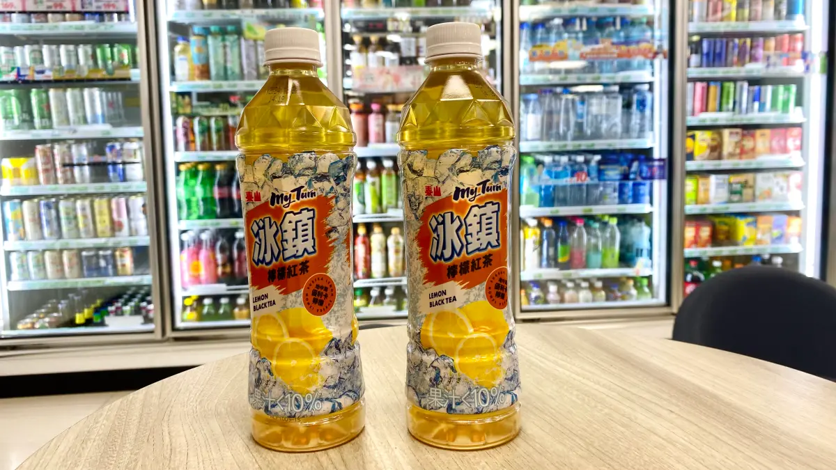泰山瓶裝飲料漲價，冰鎮檸檬紅茶、梅子綠茶漲至29元，香吉士漲至30元，漲幅最高20%。（圖／記者黃韻文攝）