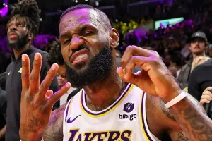 影／狂！「詹皇」LeBron James達成生涯「4萬分」　NBA史上第一人
