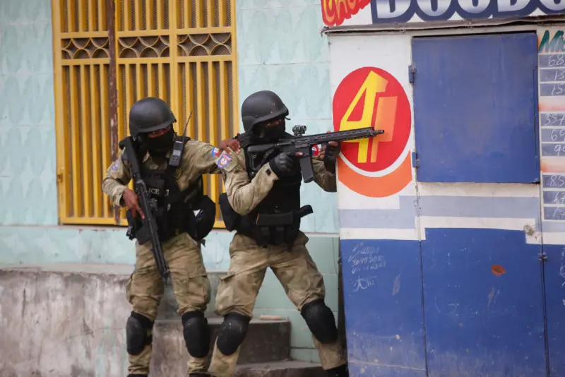 海地幫派襲擊監獄！近4000囚犯越獄　政府宣布進入緊急狀態及宵禁