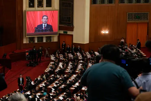 中國兩會出現「台灣省代表團」　受訪稱歡迎台灣人加入實現強國夢
