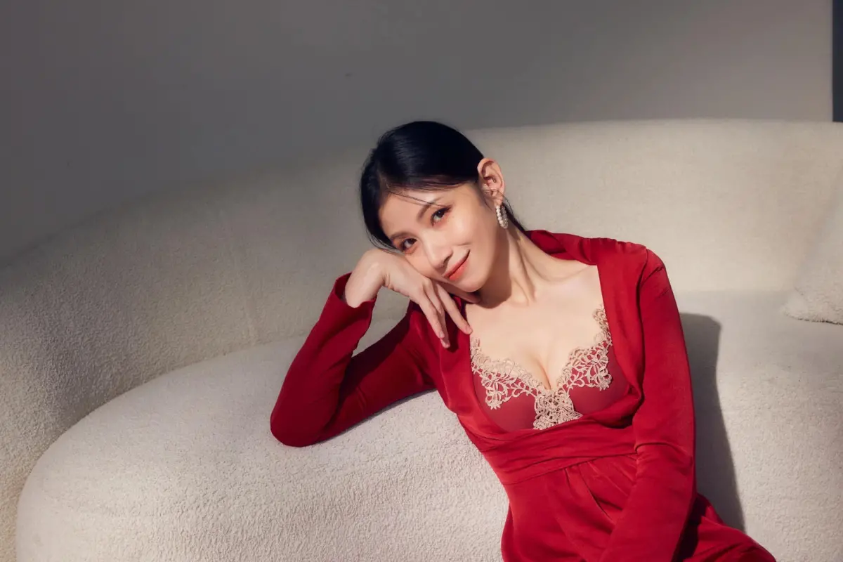 ▲李千娜近來傳出已經低調生產，對此經紀公司回應「千娜有進一步的好消息，會跟大家分享」。（圖／翻攝李千娜臉書）