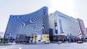 換季護膚養生 保養、食補、智能家電 多管齊下做自已的女王