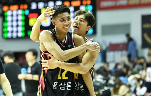 ▲曾經代表菲律賓男籃國家隊參加2022年國FIBA亞洲盃和2023年FIBA世界盃的25歲好手Rhenz Abando，現在就效力於安養赤紅火箭，這也讓這支韓國球隊受到菲律賓當地球迷的關注。（圖／取自東超官網）