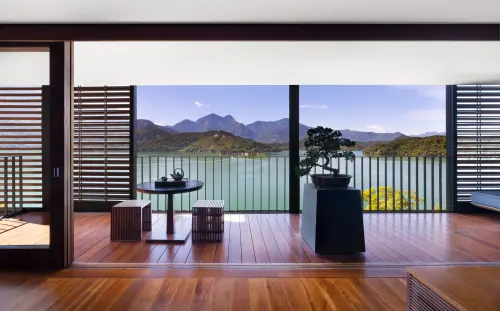 ▲憂心天然氣限電與電價暴漲雙重夾擊，賴正鎰以自家飯店高達400萬的電費為例，呼籲政府正視能源政策的結構性問題，並將重啟核電納入考量。圖為涵碧樓資料照。（圖／涵碧樓提供）