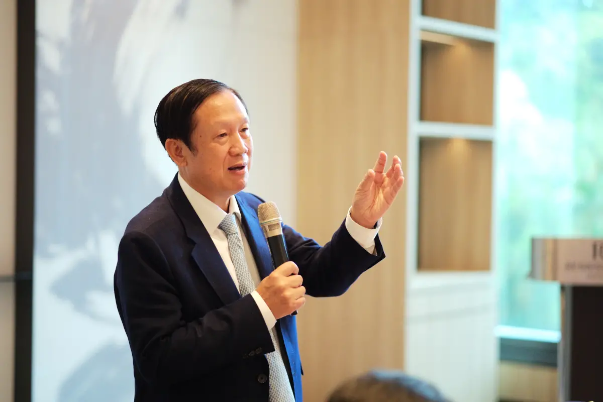 「還假於民」三讀通過確定多5天假！產業界批：勿再增加企業負擔