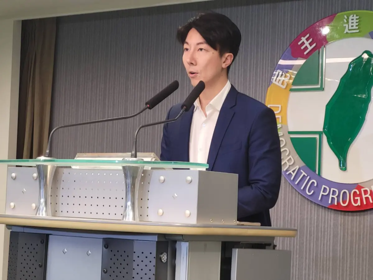 ▲吳崢表示，盧秀燕市長可說是台中的「土地殺手」。（圖／記者陳佩君攝，2023.03.06）