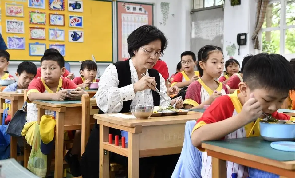 ▲彰化縣跟進新北、台中，各校營養午餐暫緩使用辣椒粉及咖哩粉等調味料。（圖／彰化縣政府提供，2024.03.06）
