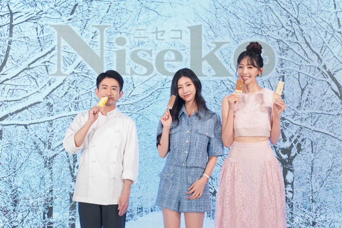 ▲Niseko新品發表會左起日本藍帶甜點主廚折田将大、品牌主理人黃筱涵(Joanne)、北海道滑雪女神王心恬出席。（圖／品牌提供）