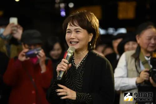 沈春華看金曲獎重播「凌晨捨不得關機」!被草東經紀人1表現驚呆