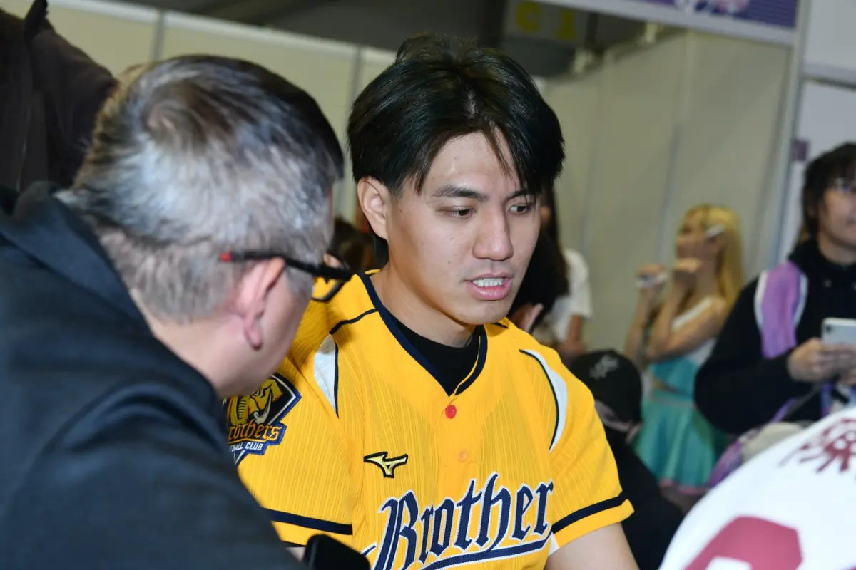 ▲中信兄弟鄭浩均參加台灣運動文化展。（圖／林柏年攝）