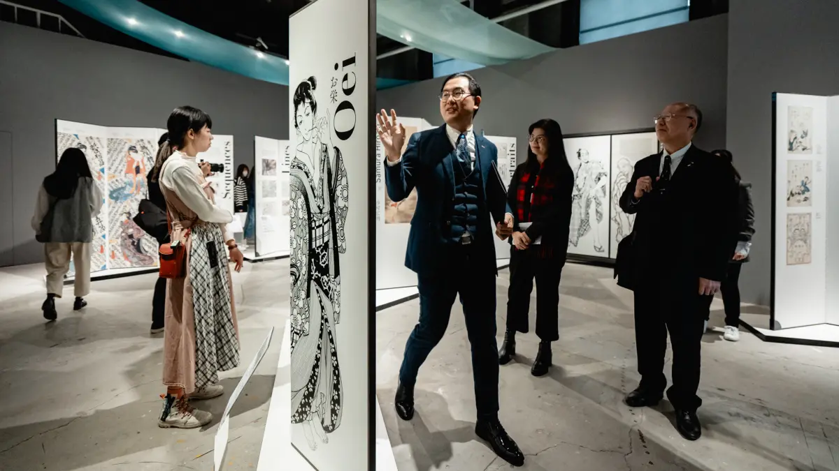 ▲「MANGA‧北齋‧漫畫」世界巡迴展，展出日本江戶時期浮世繪大師葛飾北齋、歌川國芳等，及7位日本現代漫畫家致敬北齋共103件輸出作品。（圖／高市府文化局提供）