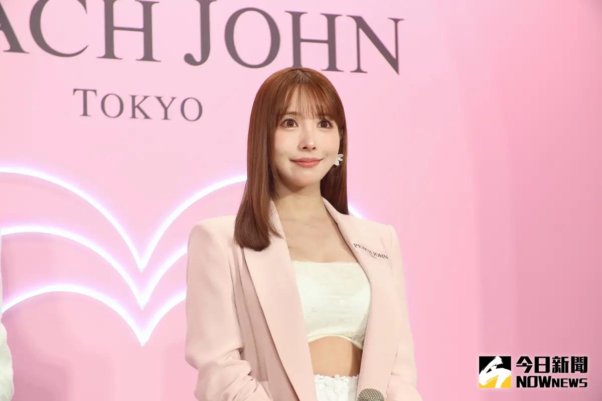 ▲日本前「暗黑天后」三上悠亞引退AV界後，傳出將參戰香港三級片《一路向西2 東京AV攻略》，但她對拍攝進度三緘其口。（圖／記者陳明中攝）