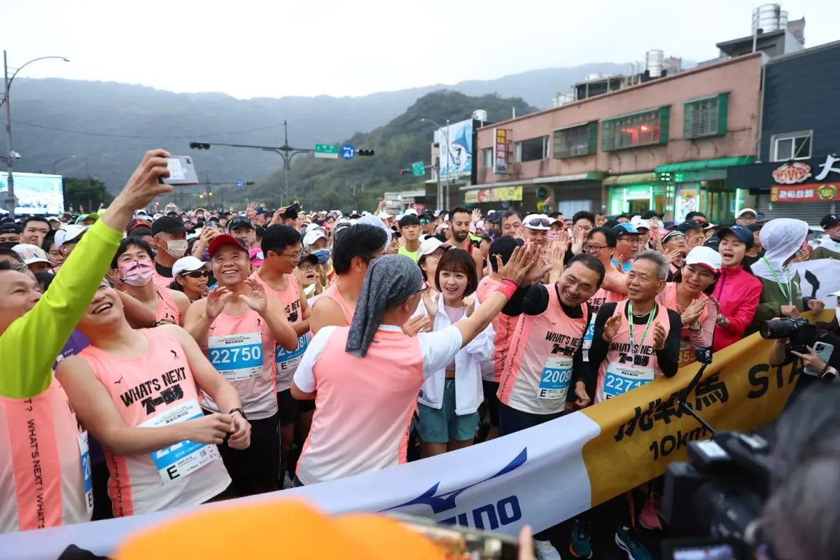 ▲台灣路跑界年度盛事之一的「2024新北市萬金石馬拉松」將在3月17日6:00登場，今年萬金石馬拉松即將邁入第21屆，男、女子組第一名獎金高達45000美元（約137萬台幣），破紀錄獎金則有10000美元（約30.5萬台幣）。（圖／萬金石馬拉松提供）