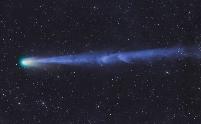 ▲睽違71年再度回歸的「龐士-布魯克斯彗星」，3月中旬至4月上旬的西北方低空，是最好的觀賞時間和方位。（圖／台北市立天文館提供）