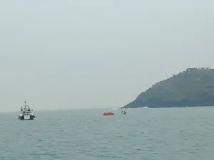 中國漁船東碇島海域翻覆2失蹤！海巡署：請金防部支援潛水員搜索
