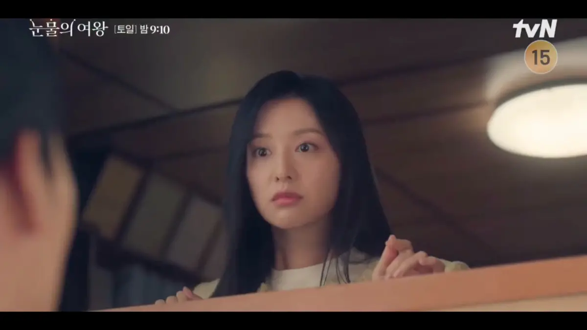 ▲金智媛在《淚之女王》中的表現令人驚艷，有粉絲翻出她11年前劇照，不少粉絲紛紛誇她從小到大全身上下就透露出千金氣質，一點都沒變。（圖／翻攝tvN Drama）