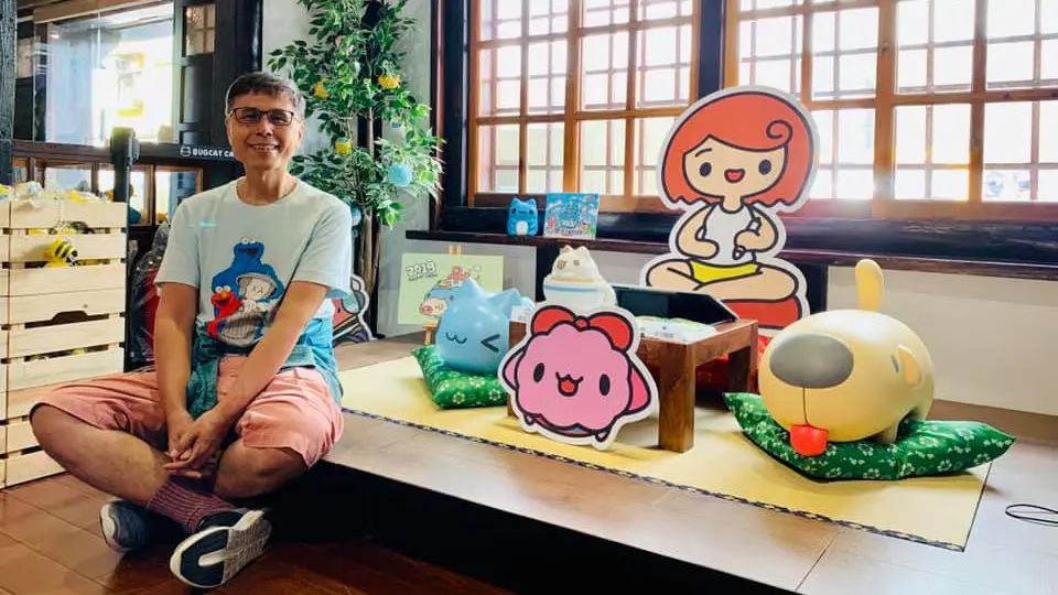 ▲名作詞人何厚華曾為梁朝偉、方季惟寫歌，今（15）日驚傳鼻咽癌逝世，享年59歲。（圖／翻攝自何厚華臉書）