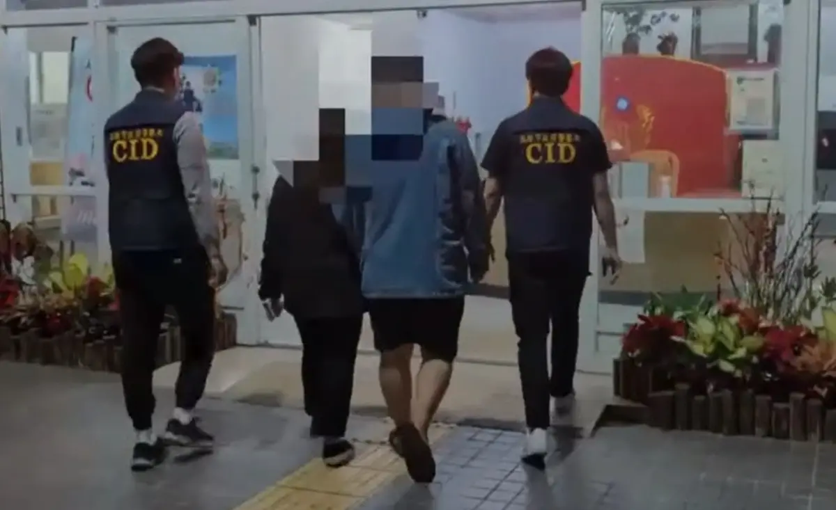 ▲高雄市林園區有民眾路過清水岩路時，赫然發現一具女嬰屍體，大學生情侶被依遺棄屍體罪送辦，檢方複訊後，將兩人無保請回。（圖／翻攝畫面）