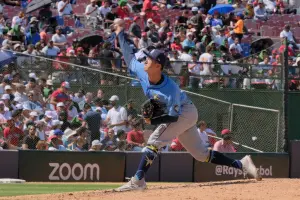 MLB/火腿王牌找回身手!上澤直之主投4局只失1分、犀利指叉飆3K