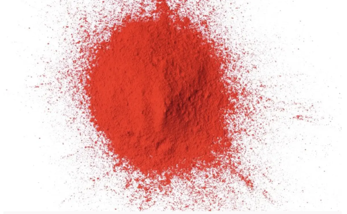 ▲近期有咖哩粉檢出蘇丹紅色素，台北市教育局與新北市教育局雙雙宣布，即日起至114年1月20日，學校午餐禁用辣椒粉、咖哩粉（含咖哩塊）等調味品。（圖／翻攝SGS官網）