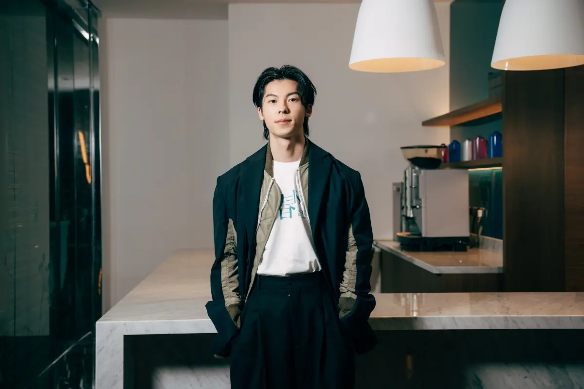 ▲許光漢在韓國宣傳電影，碰上小粉紅鬧場，現場大喊「轉發央視微博」，逼迫他表態。（圖／翻滾吧男孩電影有限公司）