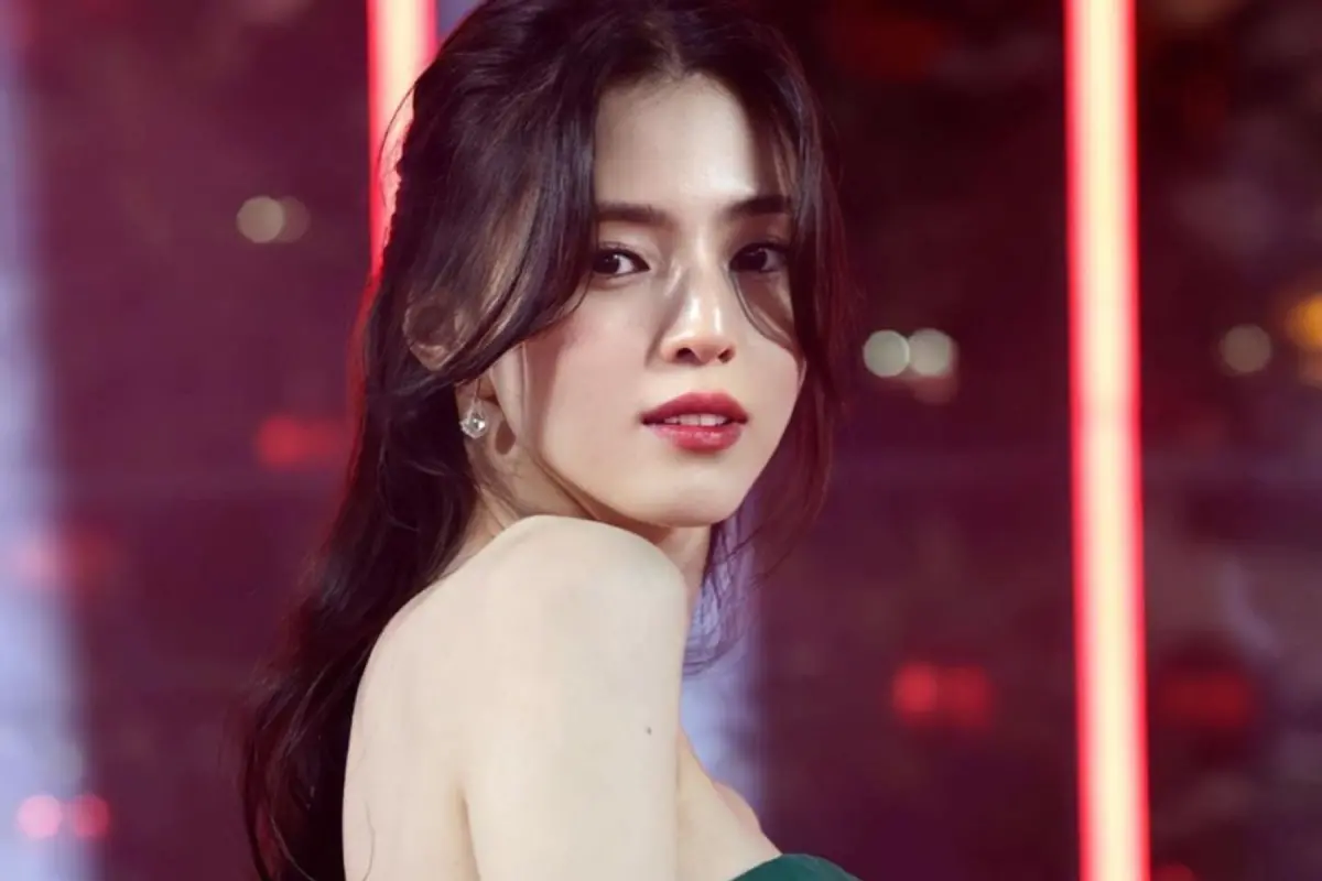 ▲韓韶禧發文提到柳俊烈和惠利分手時間點，被網友砲轟沒禮貌，對此她回應「如果這樣是很無禮的行為的話，我會刪除」。（圖／韓韶禧IG）