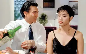 曾拒絕劉德華！《賭俠》龍九57歲長這樣　中空禮服辣秀超狂上圍
