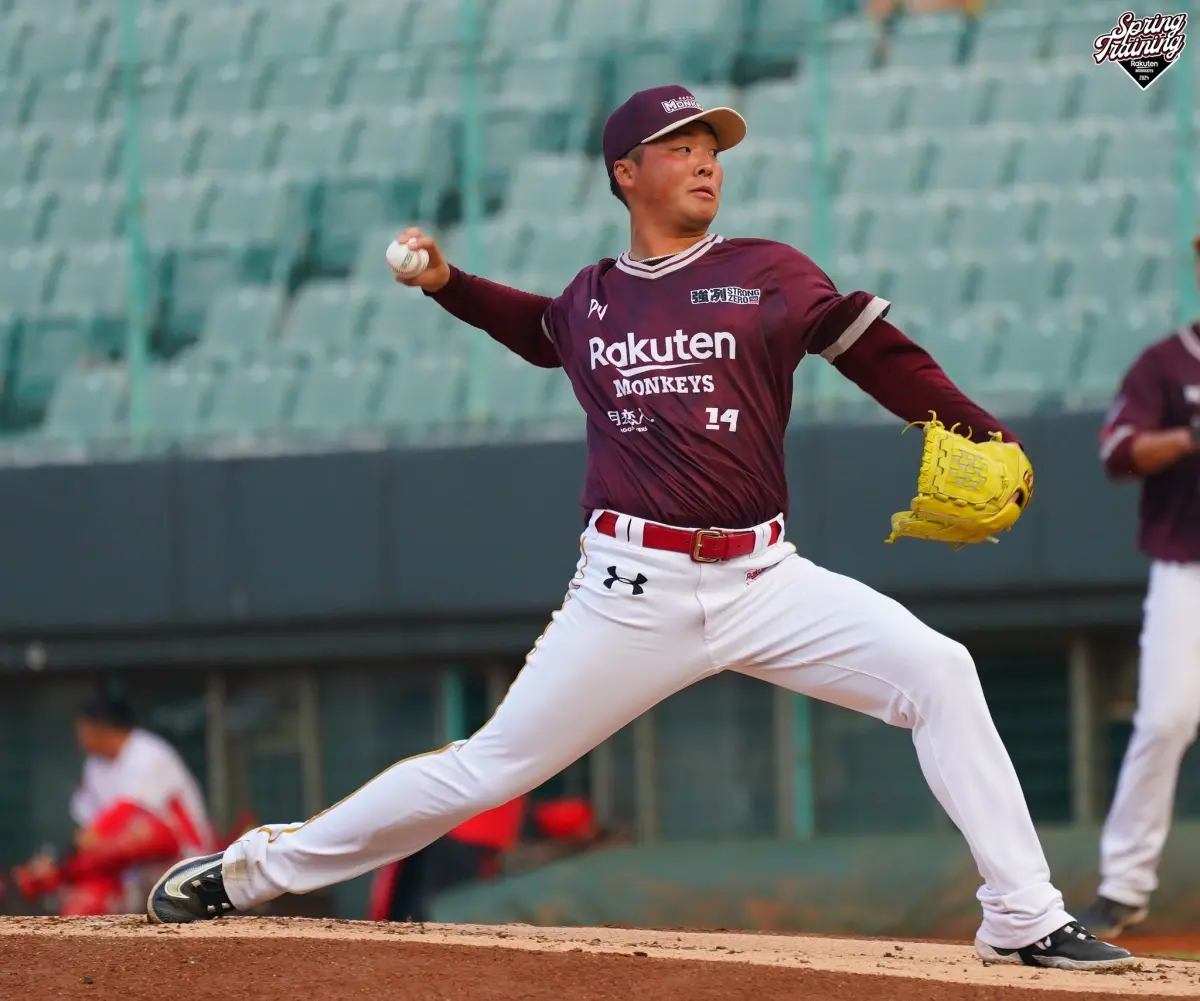 ▲樂天桃猿從日本獨立聯盟找來的投手鈴木俊輔，本日先發面對味全龍，主投5局狂飆6K僅失1分。（圖／樂天桃猿提供）