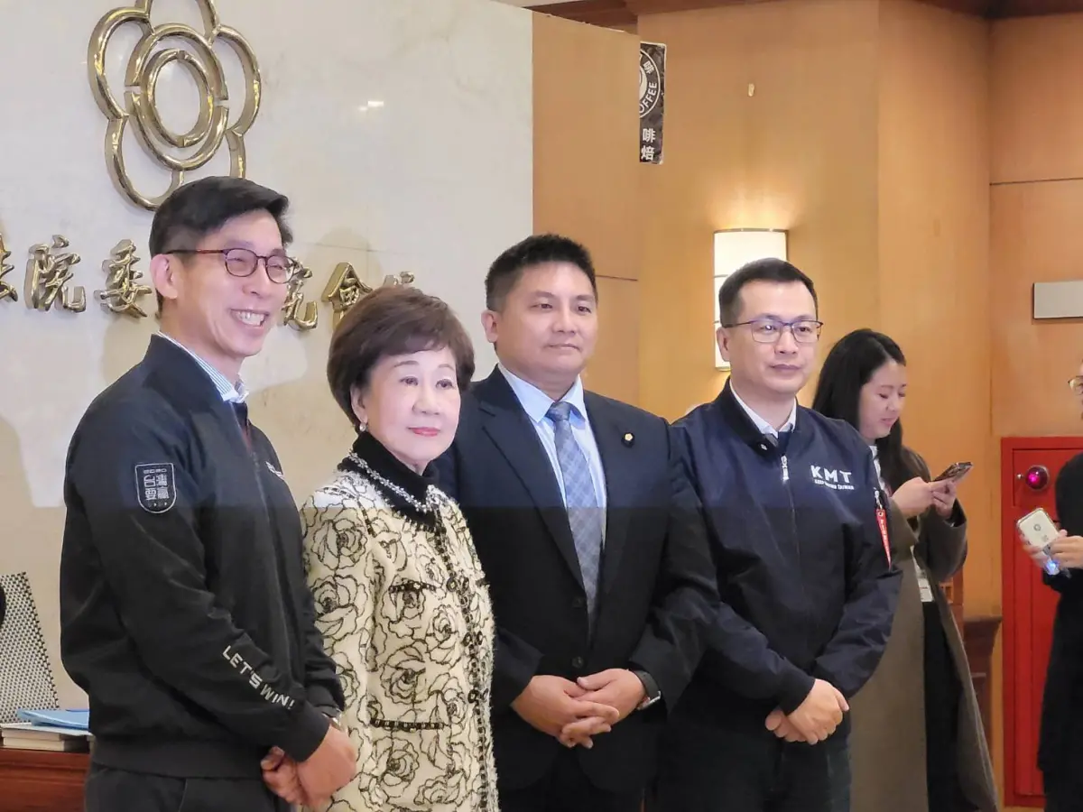 ▲319槍擊案20週年，前副總統呂秀蓮（左二）拜會立委陳情。（圖／記者陳佩君攝，2024.03.19）