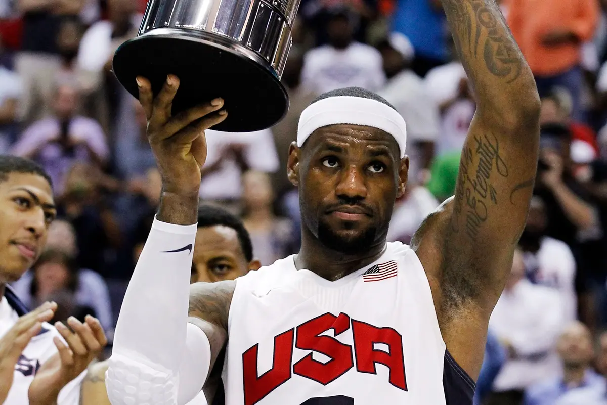 ▲巴黎奧運美國隊精銳盡出，其中包含了湖人一哥「詹皇」LeBron James、勇士隊當家球星Stephen Curry。（圖／美聯社／達志影像）