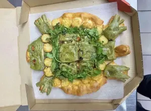 獨／必勝客「草仔粿披薩」吃烏龜是真的！業者證實：下周開賣
