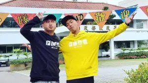 KID「帶著小鬼飛泰國還願」 夫妻2人情侶裝有亮點惹哭粉絲