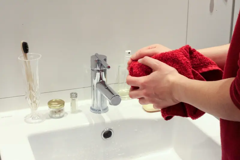 ▲腸病毒疫情仍處流行期，疾管署提醒家長應協助孩童加強落實肥皂勤洗手，且於返家後或進食前確實洗手。（示意圖／取自Pixabay）