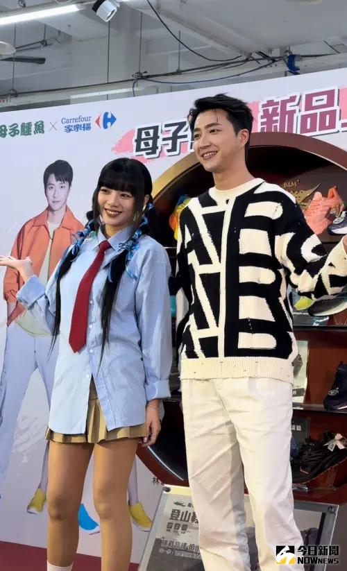 江宏傑、木木出席一日店長活動。(圖/記者羅凌筠攝) ▲江宏傑、木木出席一日店長活動。(圖/記者羅凌筠攝)